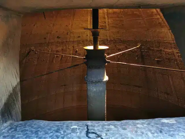 Blick von oben in den Faulturm
