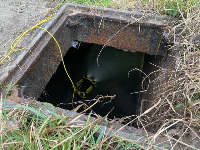 Unterwasserdrohne im Schacht